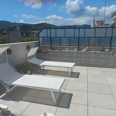 Attico Palazzo Azzurro Apartman Diano Marina