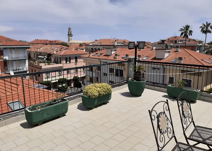 Attico Palazzo Azzurro *